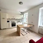 شقة Segantini Trento, 2d