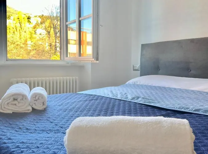 Segantini Trento, 2d 公寓 *